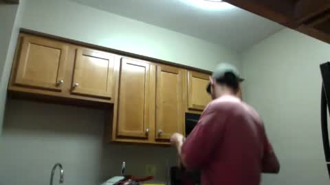 Christopher online show from 12.04.24