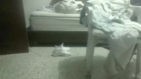 Snapshot of skanky_little_dolls chatting on 01.07.26 skanky_little_dolls online show from 01.07.26