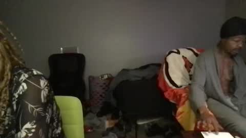 Snapshot of skarfos_babes chatting on 12.03.24 skarfos_babes online show from 12.03.24