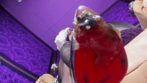 skarlettbarnes online show from 05.15.26