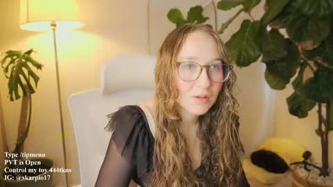 Im Scarlett  ONLINE  5pm-10pm NYC time  online show from 04.11.26