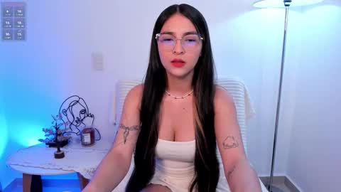 Skeete   CHRISTMAS SHOW THIS DECEMBER 24    CHECK OUT MY AMAZON LIST AND MAKE ME HAPPY  online show from 01.15.26