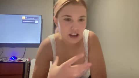 skiimaskabby online show from 12.09.24