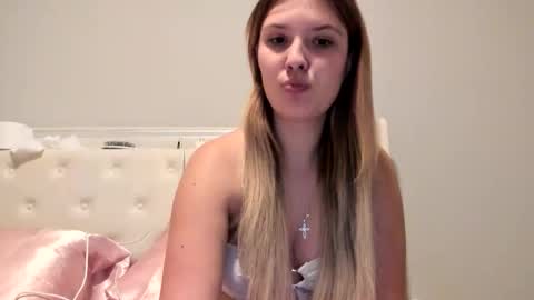 skiimaskabby online show from 09.23.25