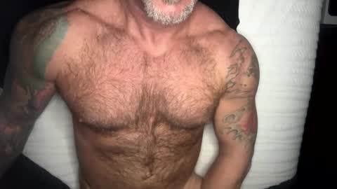 Snapshot of skimaskedbeef chatting on 12.27.24 BEEF online show from 12.27.24