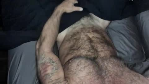 Snapshot of skimaskedbeef chatting on 09.25.25 BEEF online show from 09.25.25