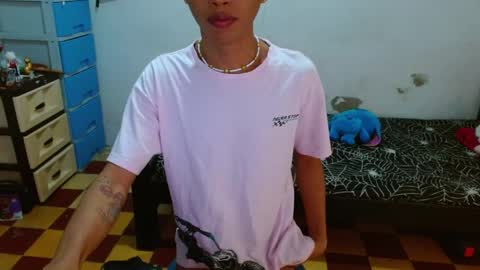 skinny1hugecock27 online show from 04.16.26