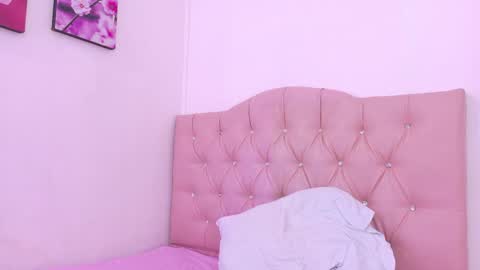 skinny_dubois online show from 04.04.26