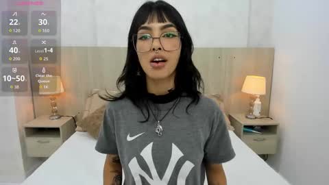 Emily Rojas online show from 10.09.25