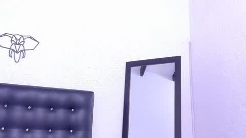 Snapshot of skinny_hottie18 chatting on 01.13.25 skinny_hottie18 online show from 01.13.25