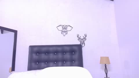 Snapshot of skinny_hottie18 chatting on 01.16.25 skinny_hottie18 online show from 01.16.25