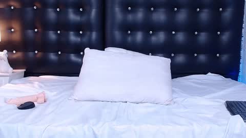 Snapshot of skinny_hottie18 chatting on 01.30.25 skinny_hottie18 online show from 01.30.25