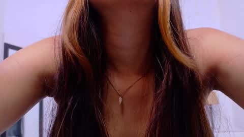 Snapshot of skinny_hottie18 chatting on 02.24.25 skinny_hottie18 online show from 02.24.25