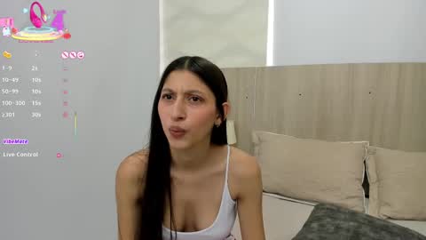 Lily online show from 03.05.25