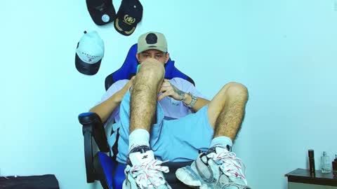 skinny marked online show from 01.02.25