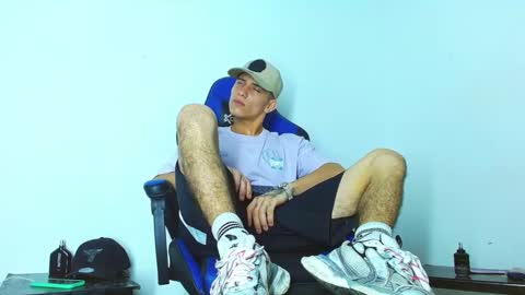 skinny marked online show from 01.05.25