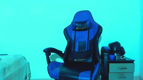 skinny marked online show from 11.10.25