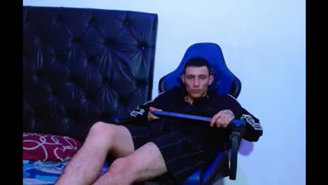 skinny marked online show from 02.06.26