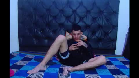 skinny marked online show from 02.11.26