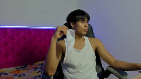 sam online show from 05.11.26