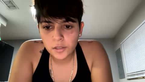 skinnyangel21 online show from 12.17.25