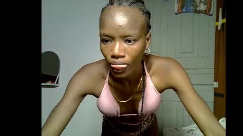 Linda independent model online show from 01.10.26