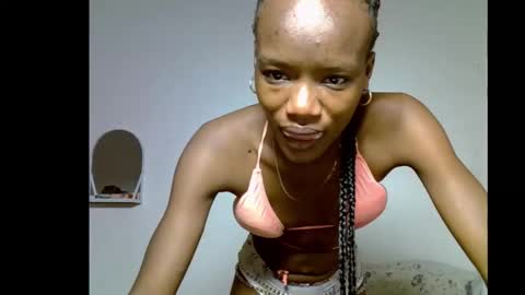 Linda independent model online show from 01.11.26