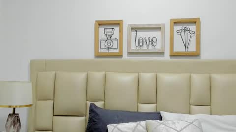 SkinnyGirl online show from 12.17.25