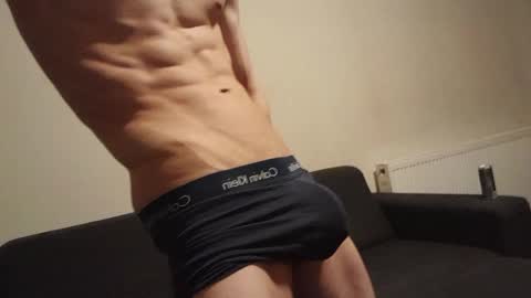 skinnyguywithbigd online show from 11.23.25