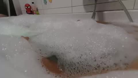 Snapshot of skinnymilf14021986 chatting on 11.17.25 skinnymilf14021986 online show from 11.17.25