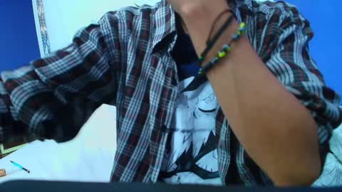 Snapshot of skinnyneighbour_ chatting on 12.28.24 Karla online show from 12.28.24