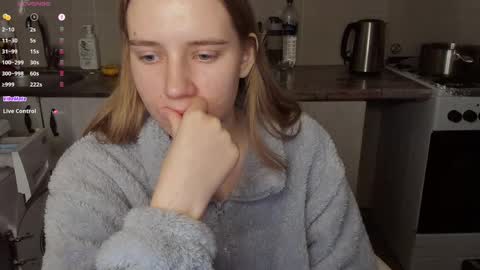 Snapshot of skip_london chatting on 02.24.25 Andrew online show from 02.24.25