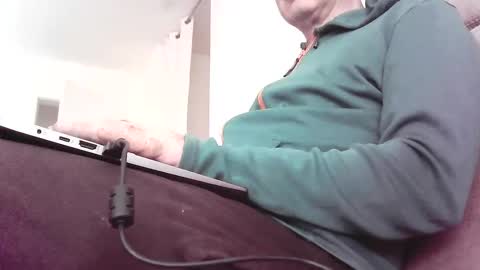 Slave Frank online show from 01.31.25