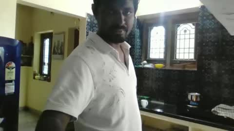 Snapshot of sklavepappu143 chatting on 03.17.26 Indianslut1431 online show from 03.17.26