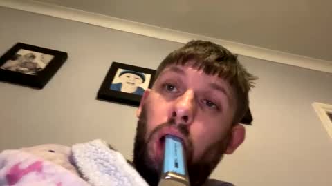 skuzzy25 online show from 02.08.25