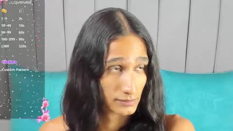 Snapshot of sky_fox_1 chatting on 03.10.25 STIVEN online show from 03.10.25