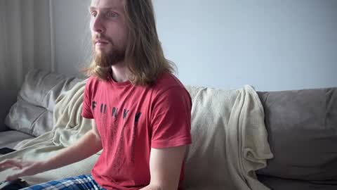 sky_guy25 online show from 03.04.25