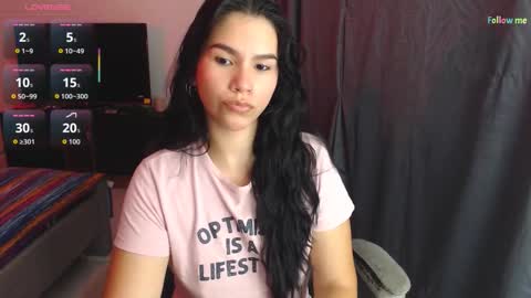 Snapshot of sky_lover_ chatting on 10.20.25 Sky online show from 10.20.25