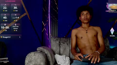 Snapshot of sky_walkerss chatting on 03.30.26 sky_walkerss online show from 03.30.26