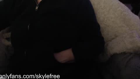 SKYLE   online show from 01.28.25