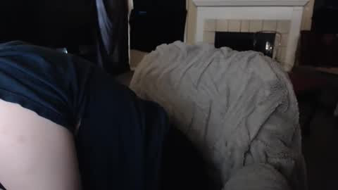 SKYLE   online show from 10.14.25