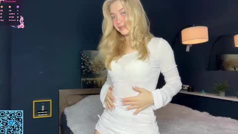 Skye online show from 10.24.25