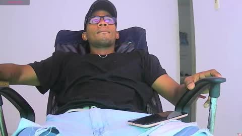 skyfall9875 online show from 01.16.26