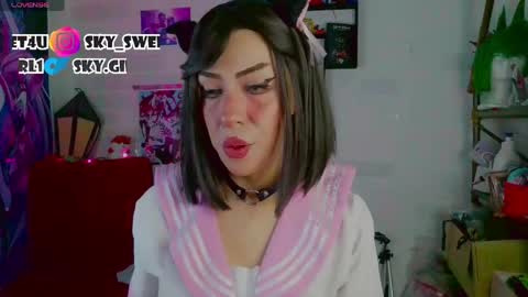 Snapshot of skylady05 chatting on 04.14.26 millie online show from 04.14.26