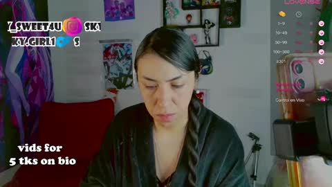 Snapshot of skylady05 chatting on 05.01.26 millie online show from 05.01.26