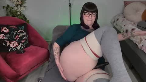 skylar bird online show from 12.25.24