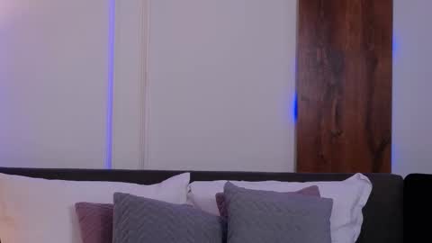 Snapshot of skylarspark chatting on 10.04.25 SkylarSpark online show from 10.04.25