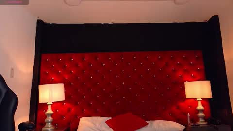 Snapshot of skylerbigxxx chatting on 09.21.25 SKYLERBIGXXX online show from 09.21.25