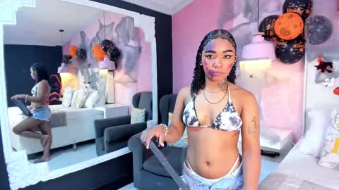 skylerbloom online show from 10.31.25