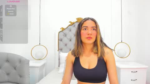 Snapshot of skylerwhite02 chatting on 03.16.26 Skyler online show from 03.16.26